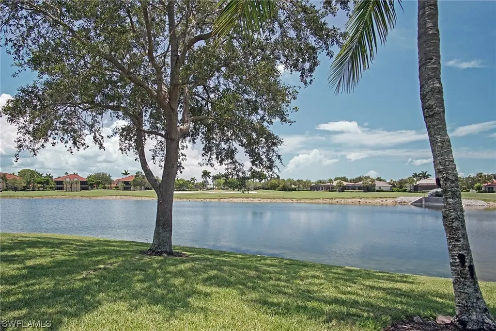 8952 Valhalla Court Naples FL 34113