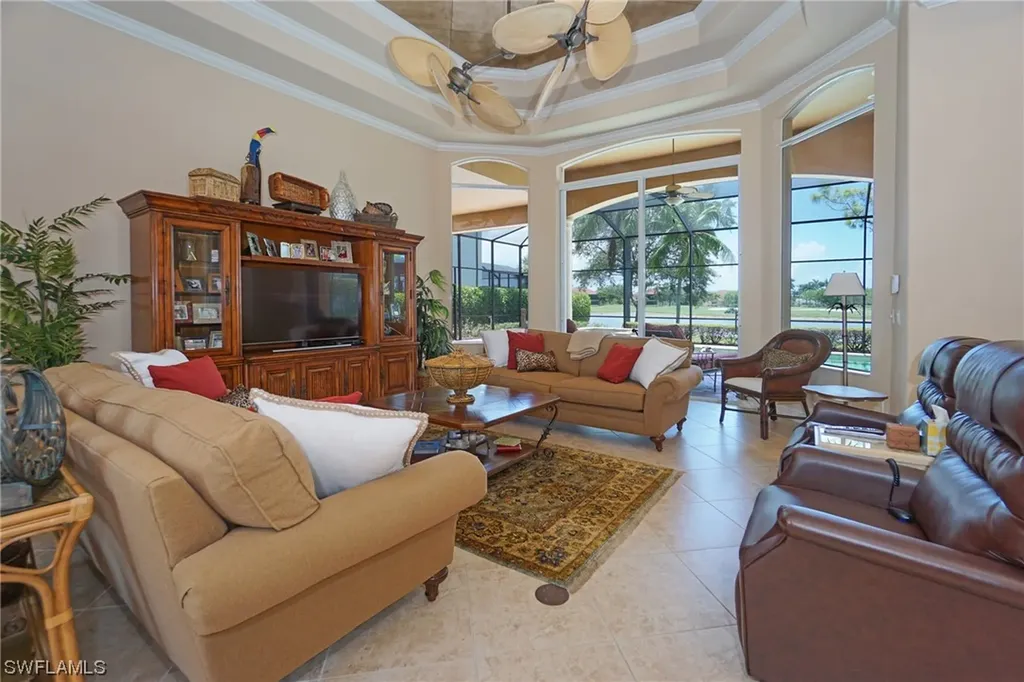 8952 Valhalla Court Naples FL 34113