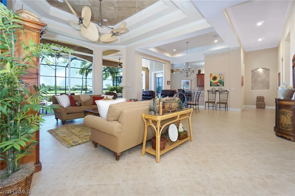 8952 Valhalla Court Naples FL 34113