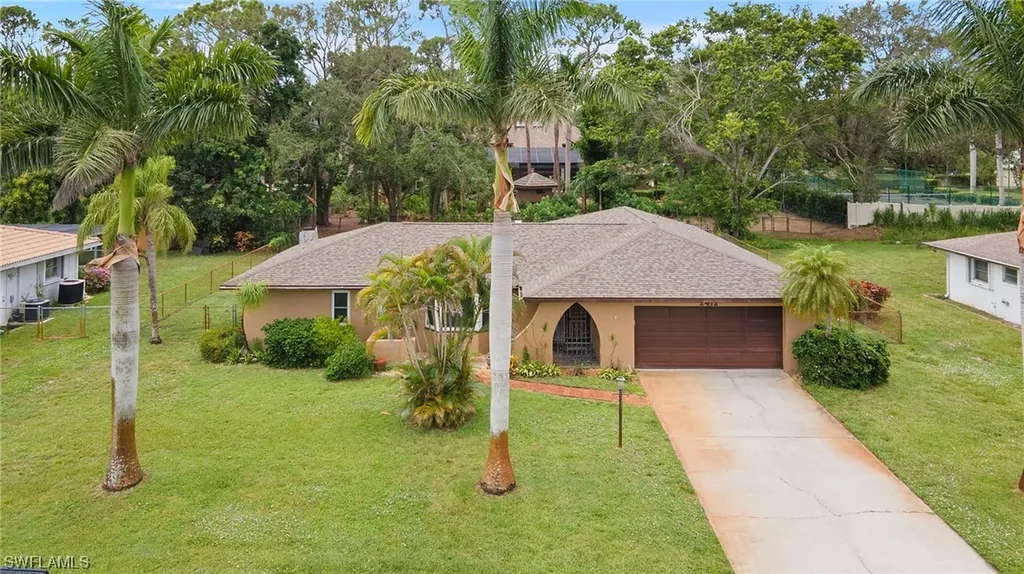 2412 La Salle Avenue Fort Myers FL 33907