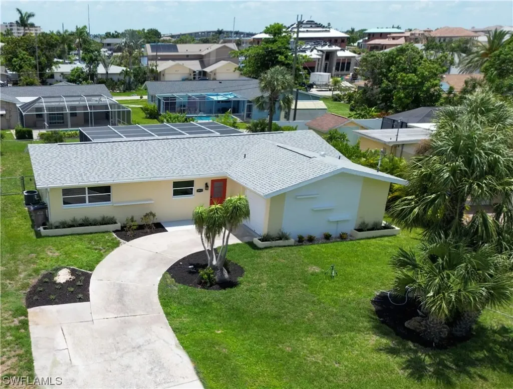4911 Edith Esplanade Cape Coral FL 33904