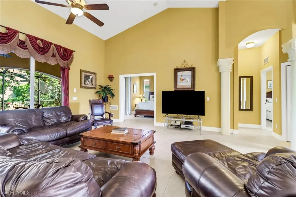 910 Seagrape Drive Marco Island FL 34145