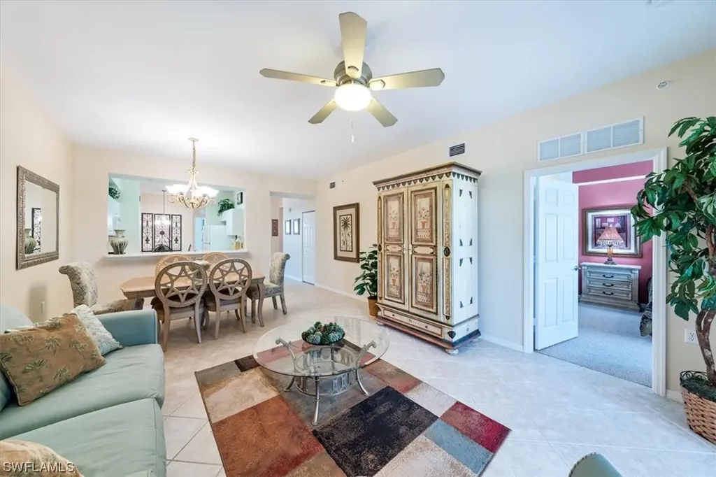 3981 Bishopwood Court E Naples FL 34114