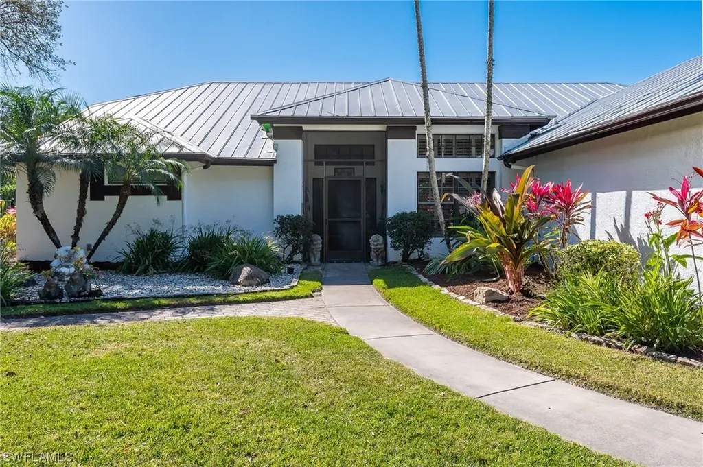 2271 Oakes Boulevard Naples FL 34119