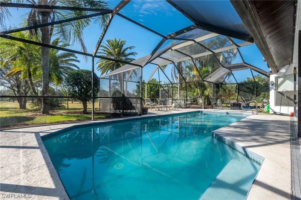 2271 Oakes Boulevard Naples FL 34119