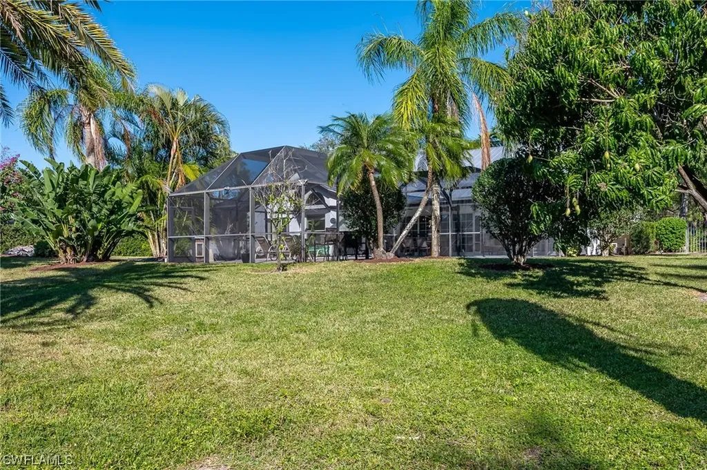 2271 Oakes Boulevard Naples FL 34119