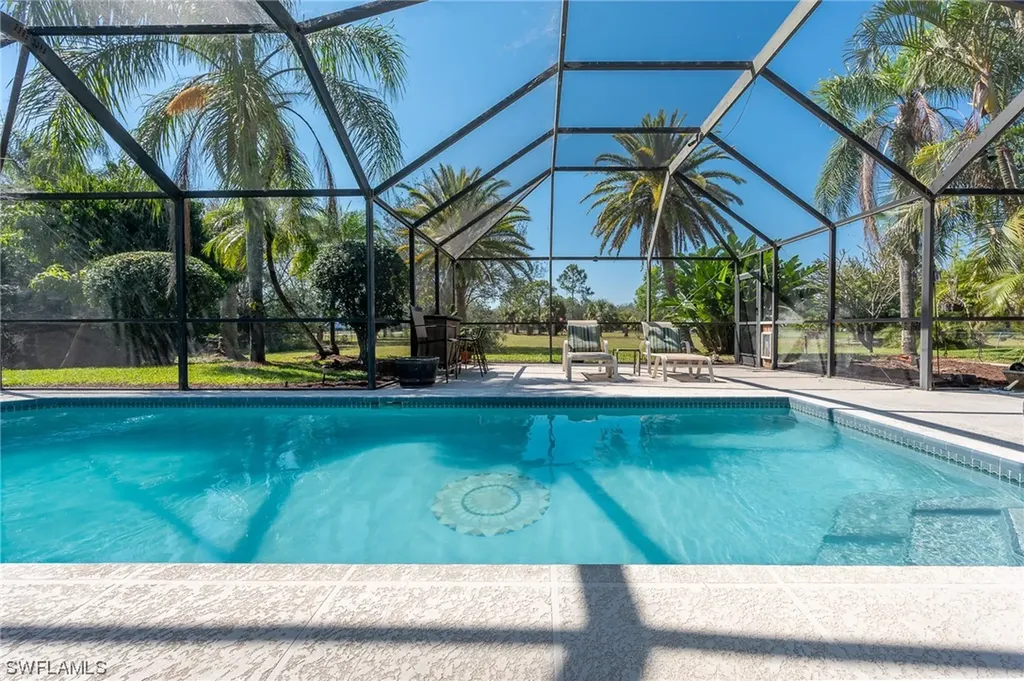 2271 Oakes Boulevard Naples FL 34119