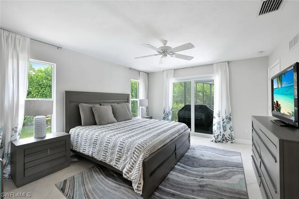 9949 Winchester Wood Naples FL 34109