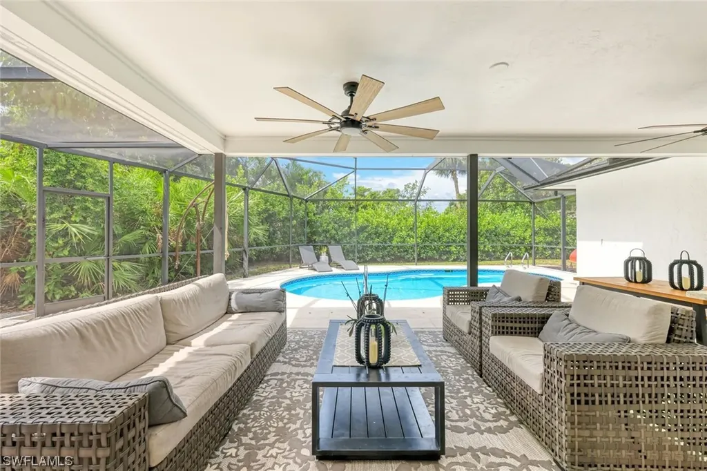 9949 Winchester Wood Naples FL 34109