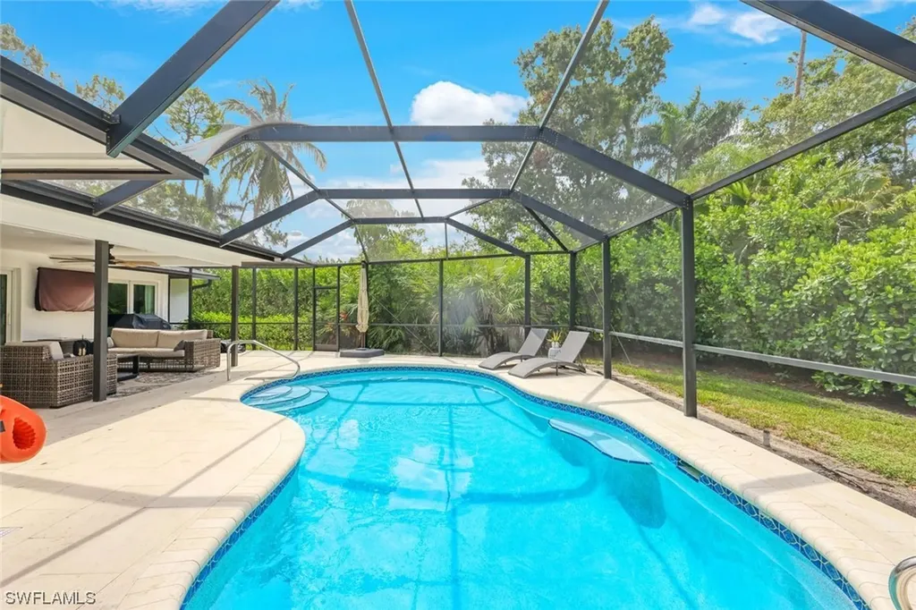 9949 Winchester Wood Naples FL 34109