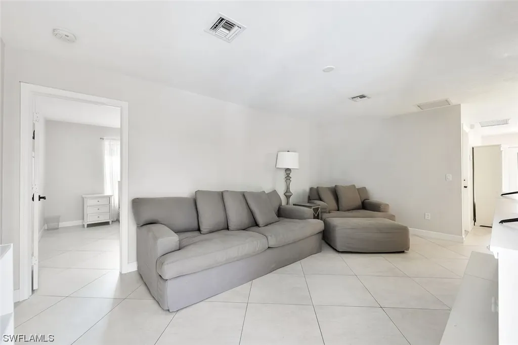 9949 Winchester Wood Naples FL 34109