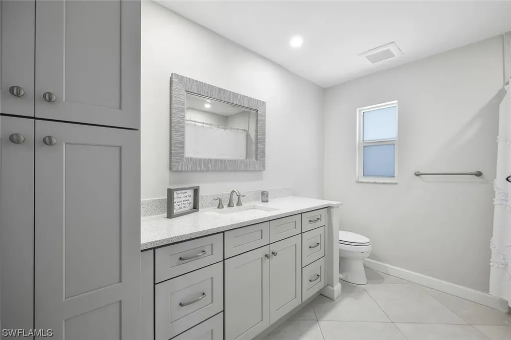 9949 Winchester Wood Naples FL 34109