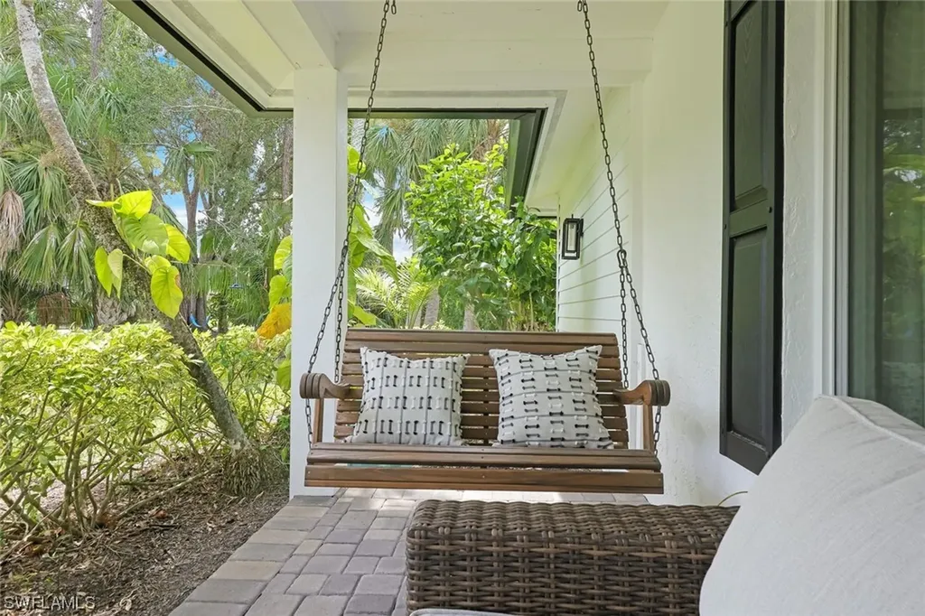 9949 Winchester Wood Naples FL 34109