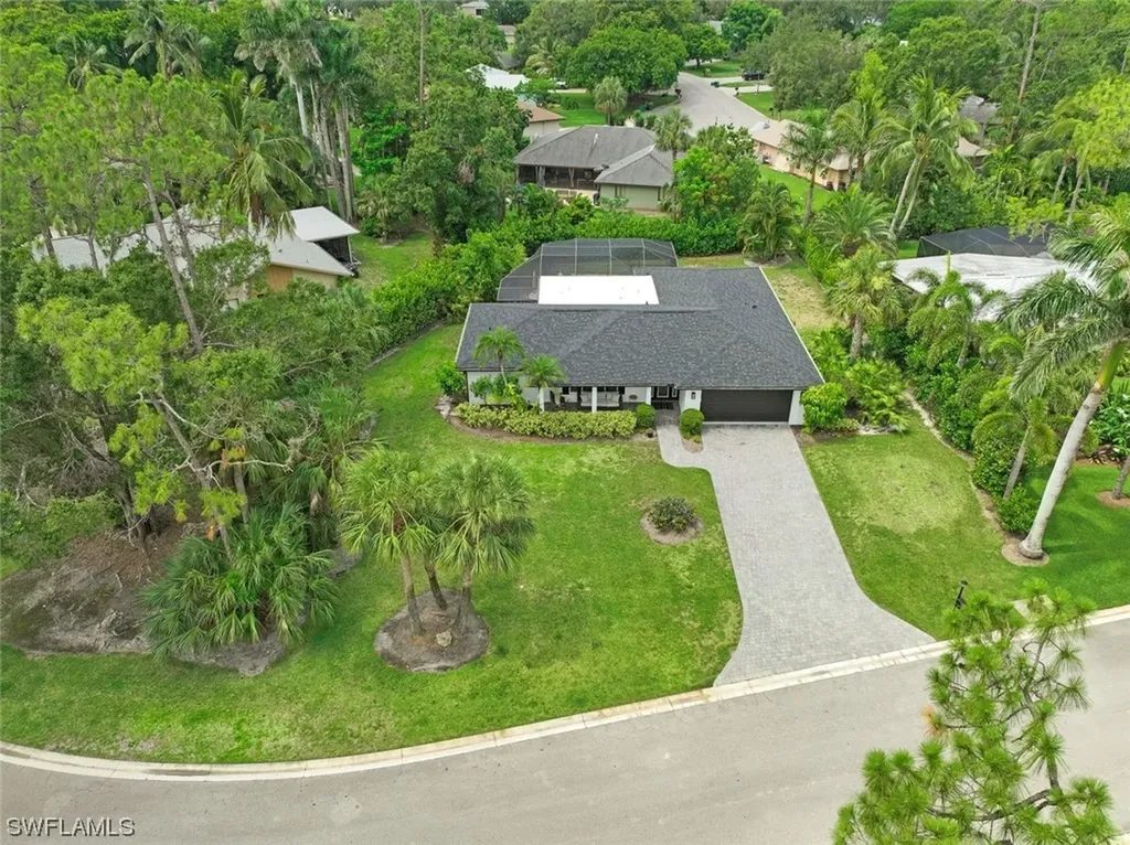 9949 Winchester Wood Naples FL 34109