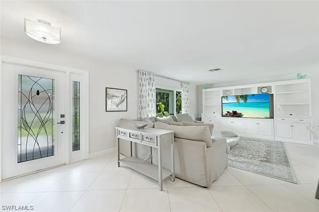 9949 Winchester Wood Naples FL 34109