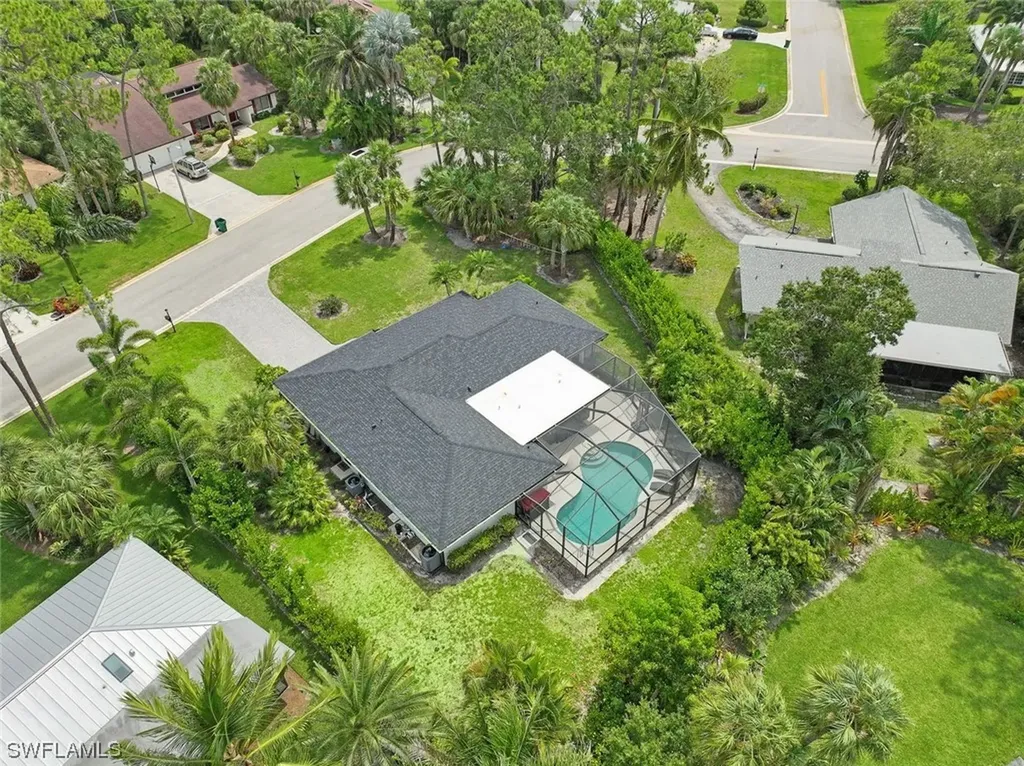9949 Winchester Wood Naples FL 34109