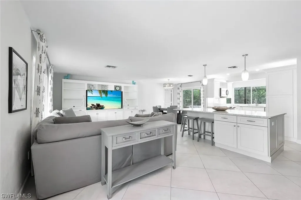 9949 Winchester Wood Naples FL 34109