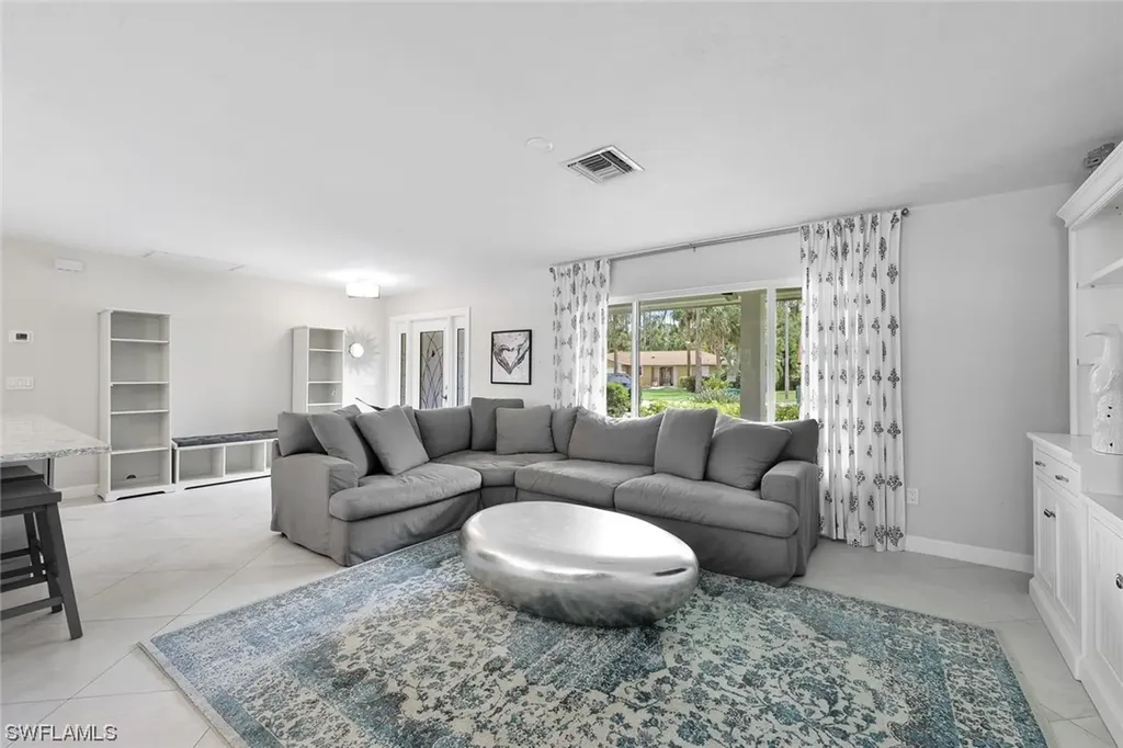 9949 Winchester Wood Naples FL 34109