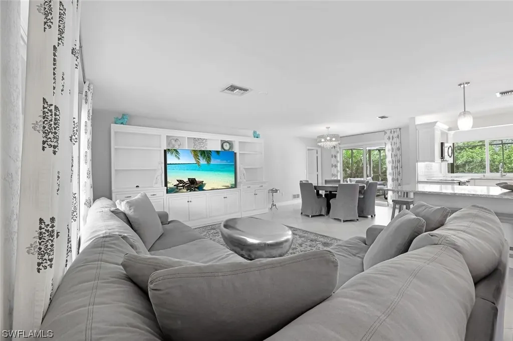9949 Winchester Wood Naples FL 34109
