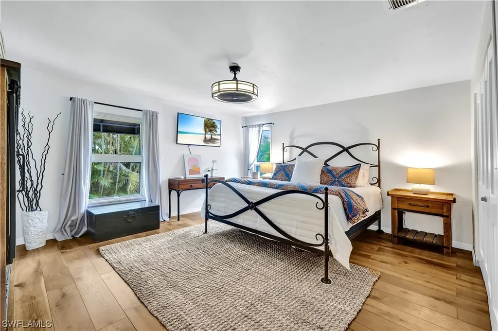 1600 Port Avenue Naples FL 34104