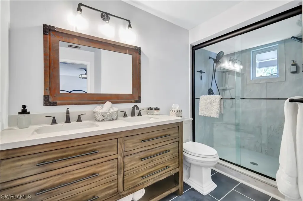 1600 Port Avenue Naples FL 34104