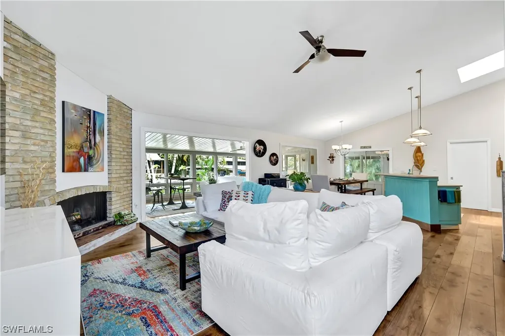 1600 Port Avenue Naples FL 34104