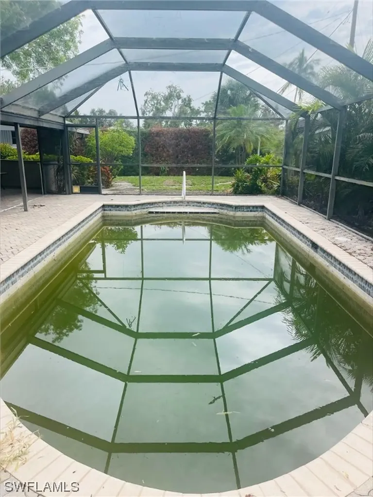 4811 Palmetto Terrace Estero FL 33928