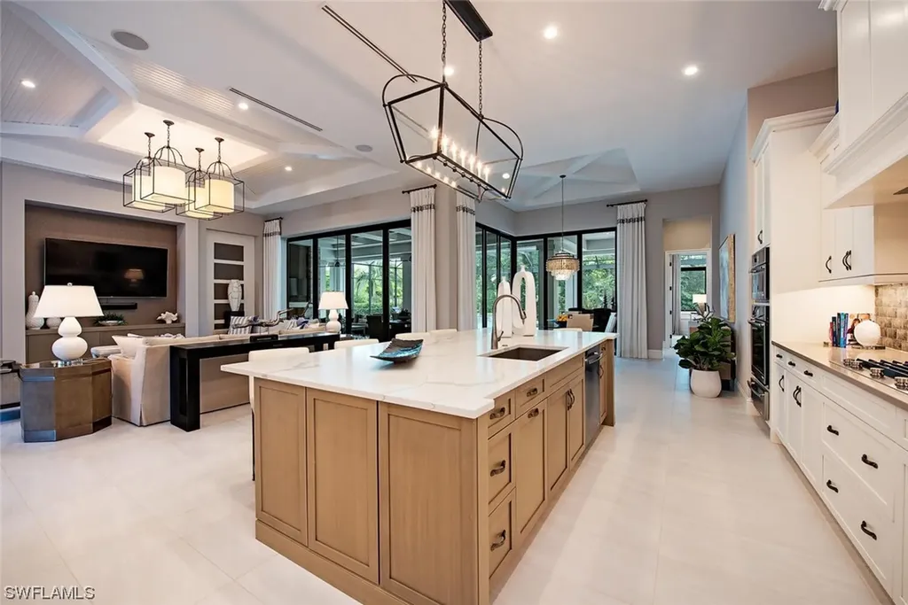 179 Mahogany Drive Naples FL 34108