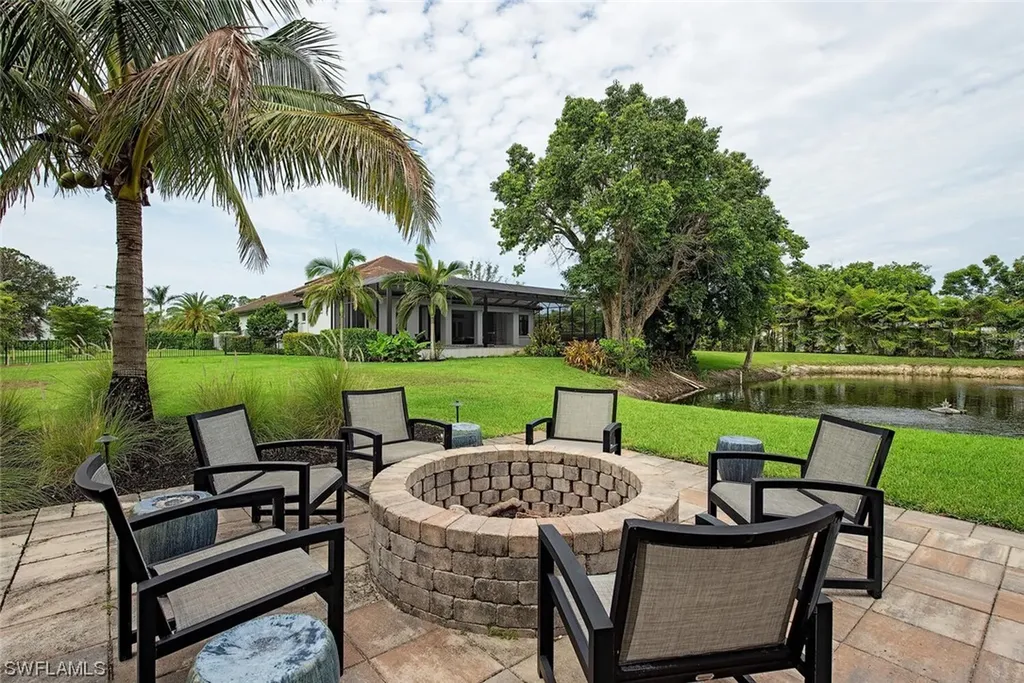 179 Mahogany Drive Naples FL 34108