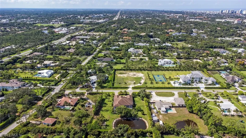 179 Mahogany Drive Naples FL 34108
