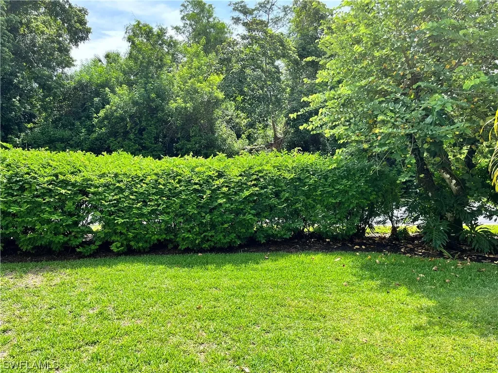 104 Bob O Link Way Naples FL 34105