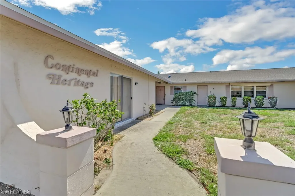 4920 Vincennes Court Cape Coral FL 33904