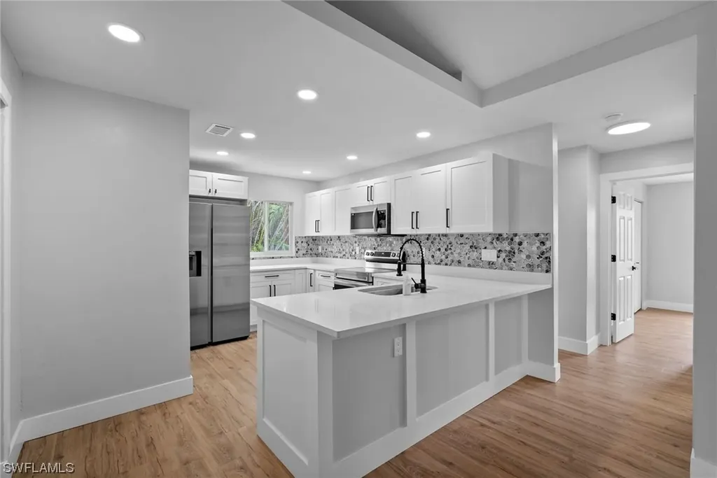 8354 San Carlos Boulevard Fort Myers FL 33967