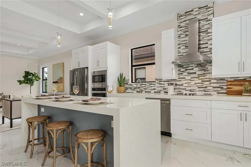 845 103rd Avenue N Naples FL 34108