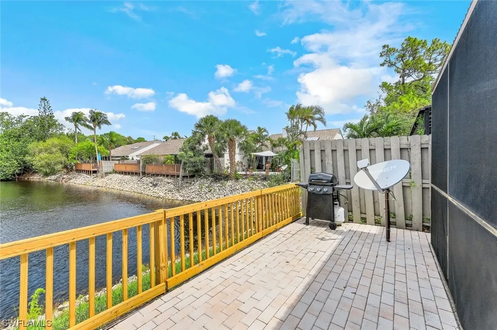 823 Meadowland Drive Naples FL 34108