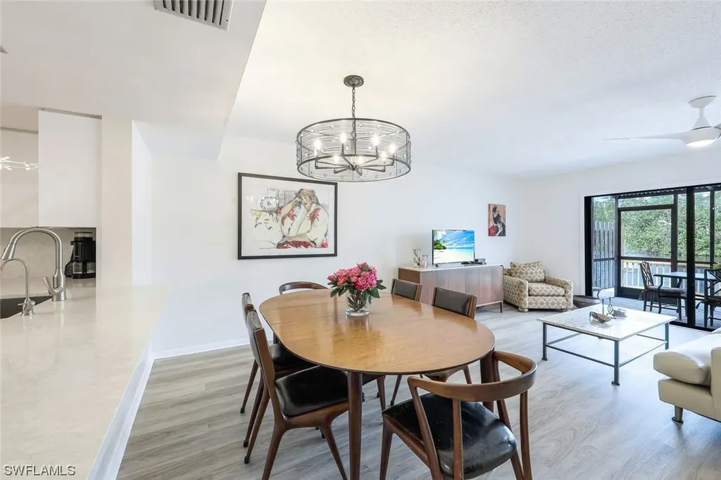 823 Meadowland Drive Naples FL 34108