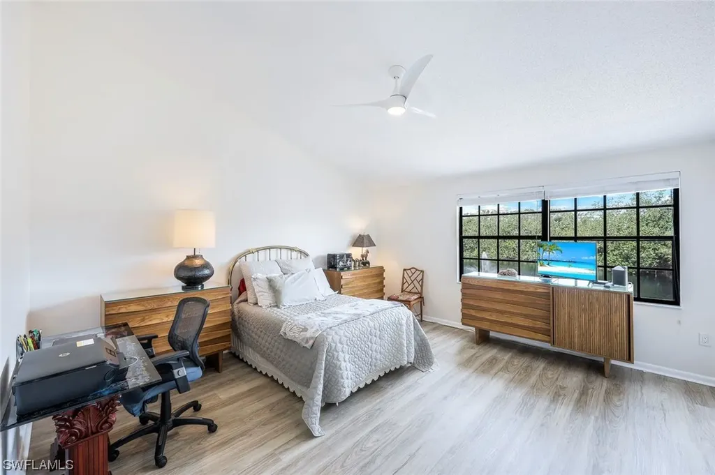 823 Meadowland Drive Naples FL 34108