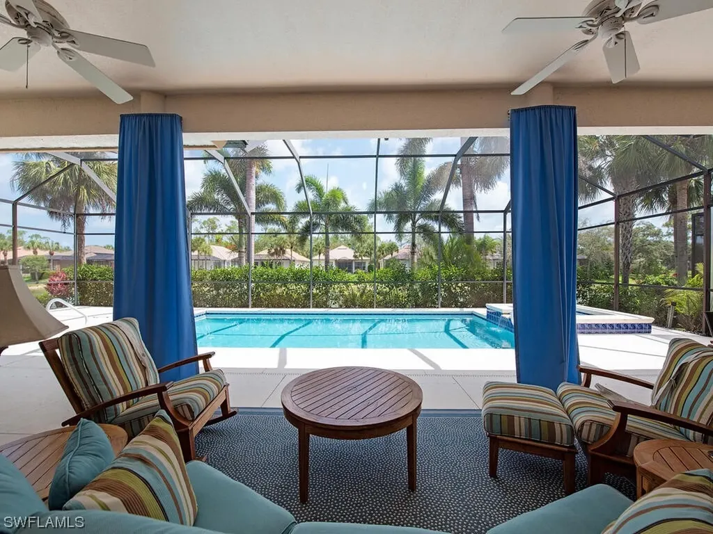 16117 Parque Lane Naples FL 34110