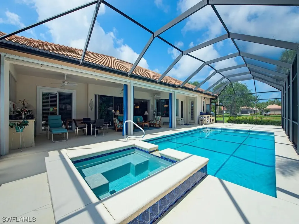 16117 Parque Lane Naples FL 34110