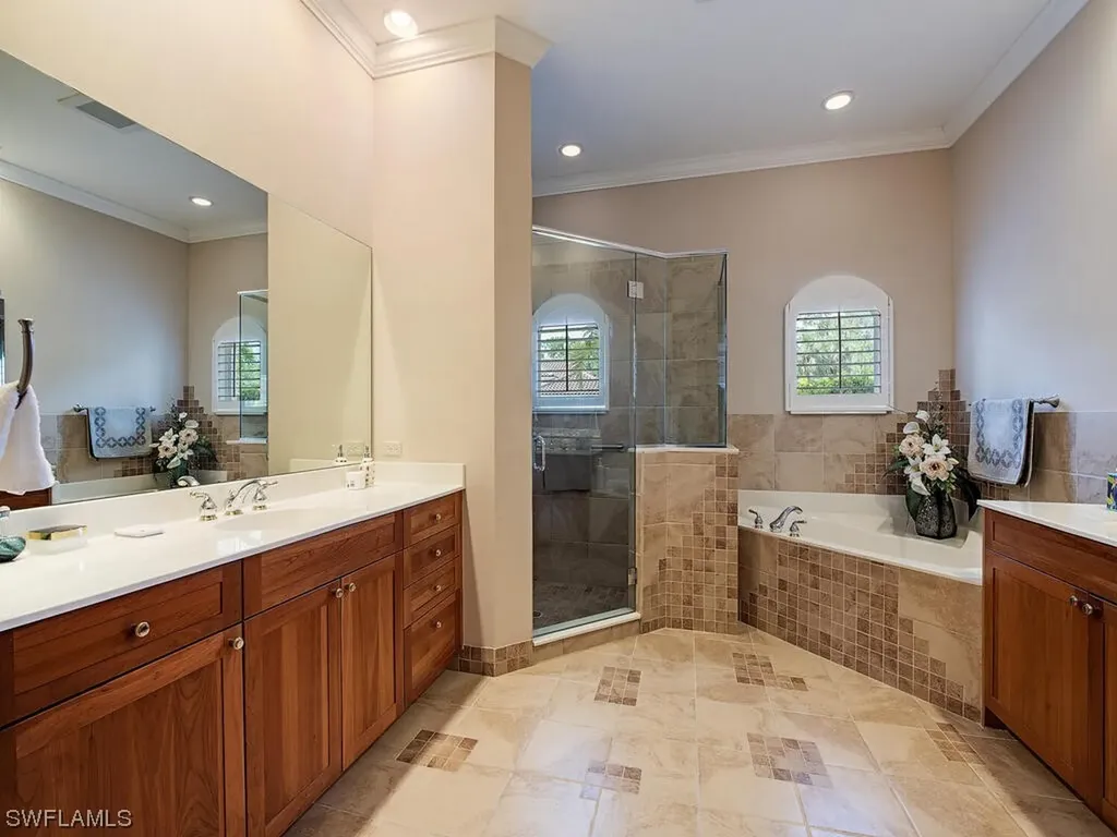 16117 Parque Lane Naples FL 34110