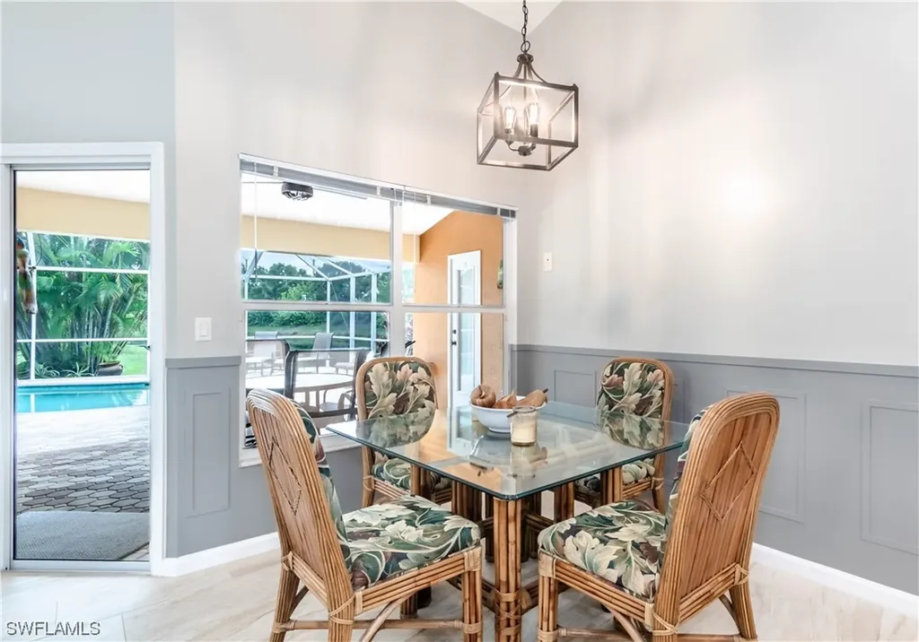 7660 Groves Road Naples FL 34109