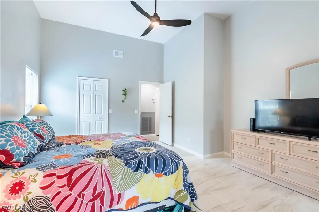 7660 Groves Road Naples FL 34109