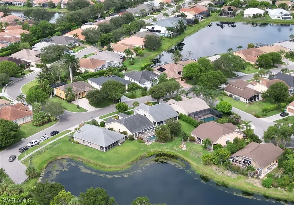 7660 Groves Road Naples FL 34109