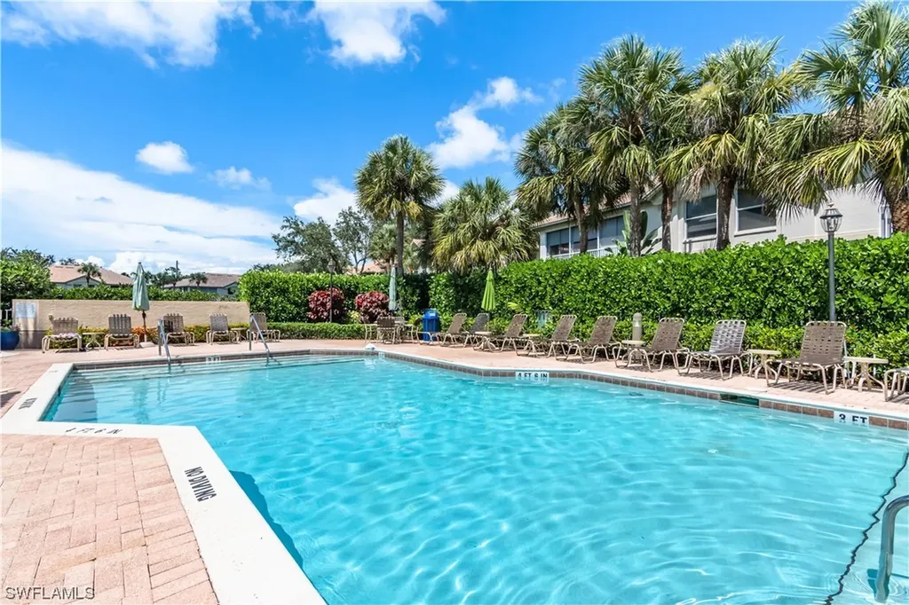 7660 Groves Road Naples FL 34109