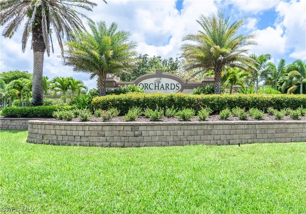 7660 Groves Road Naples FL 34109