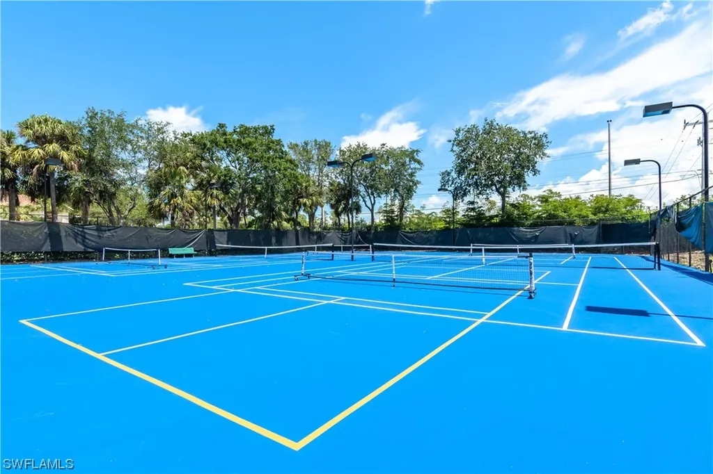 7660 Groves Road Naples FL 34109