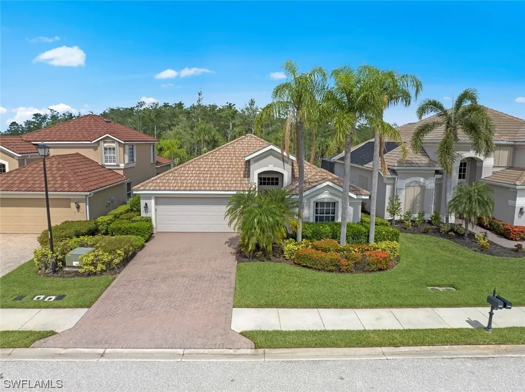 9154 Shadow Glen Way Fort Myers FL 33913