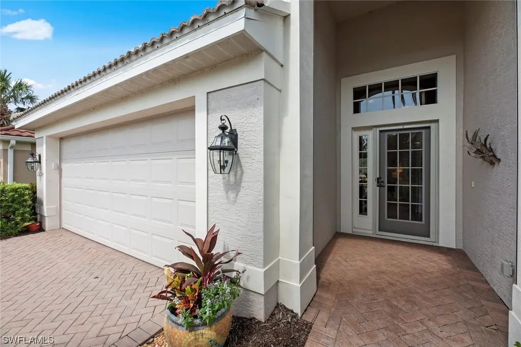 9154 Shadow Glen Way Fort Myers FL 33913