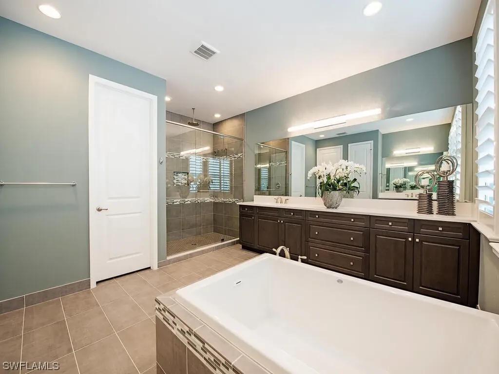 4682 Azalea Drive Naples FL 34119
