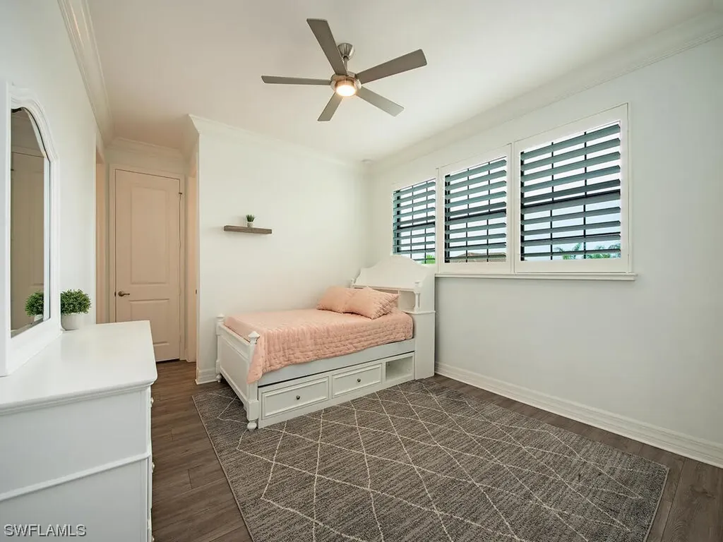 4682 Azalea Drive Naples FL 34119